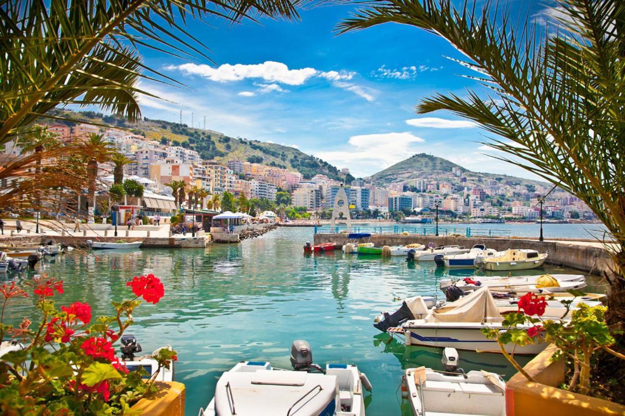 Saranda City Center & Beach Apartament 2 Bed Room Extérieur photo