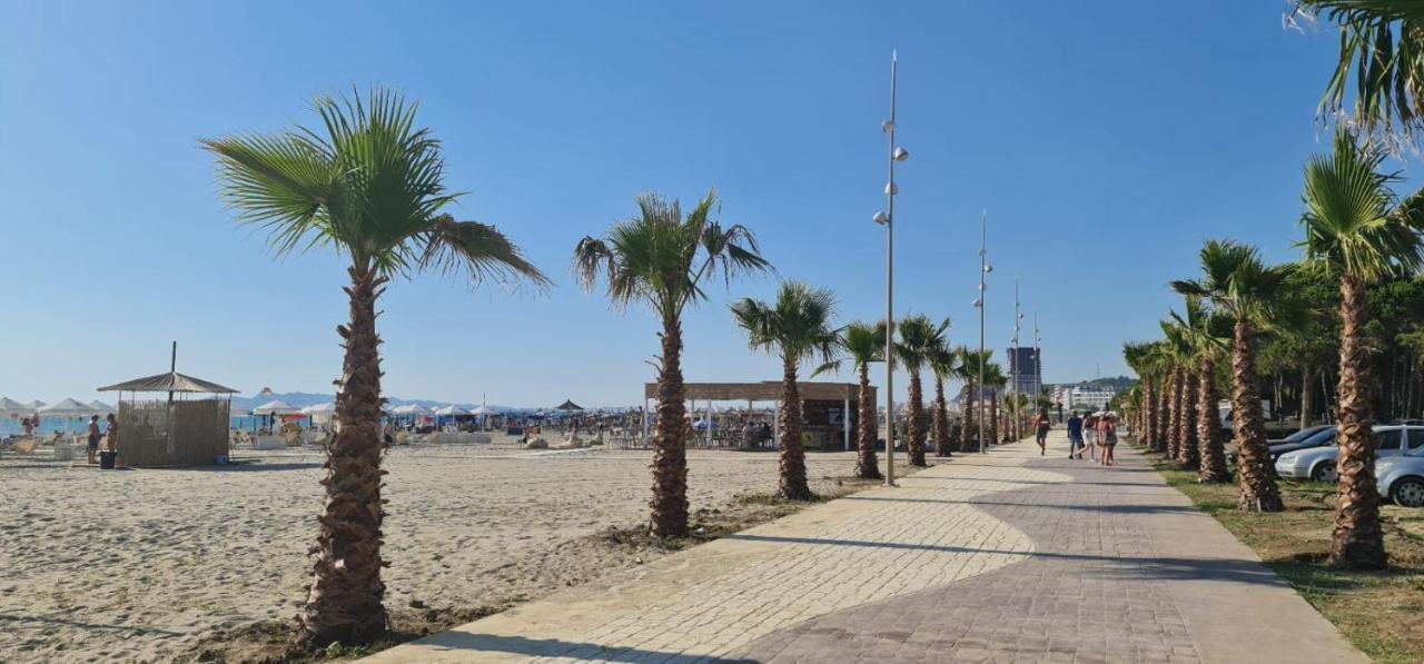 Saranda City Center & Beach Apartament 2 Bed Room Extérieur photo