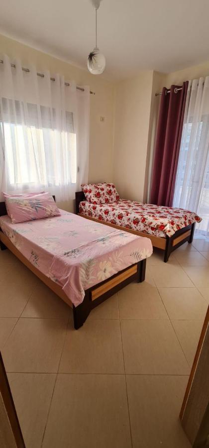 Saranda City Center & Beach Apartament 2 Bed Room Extérieur photo