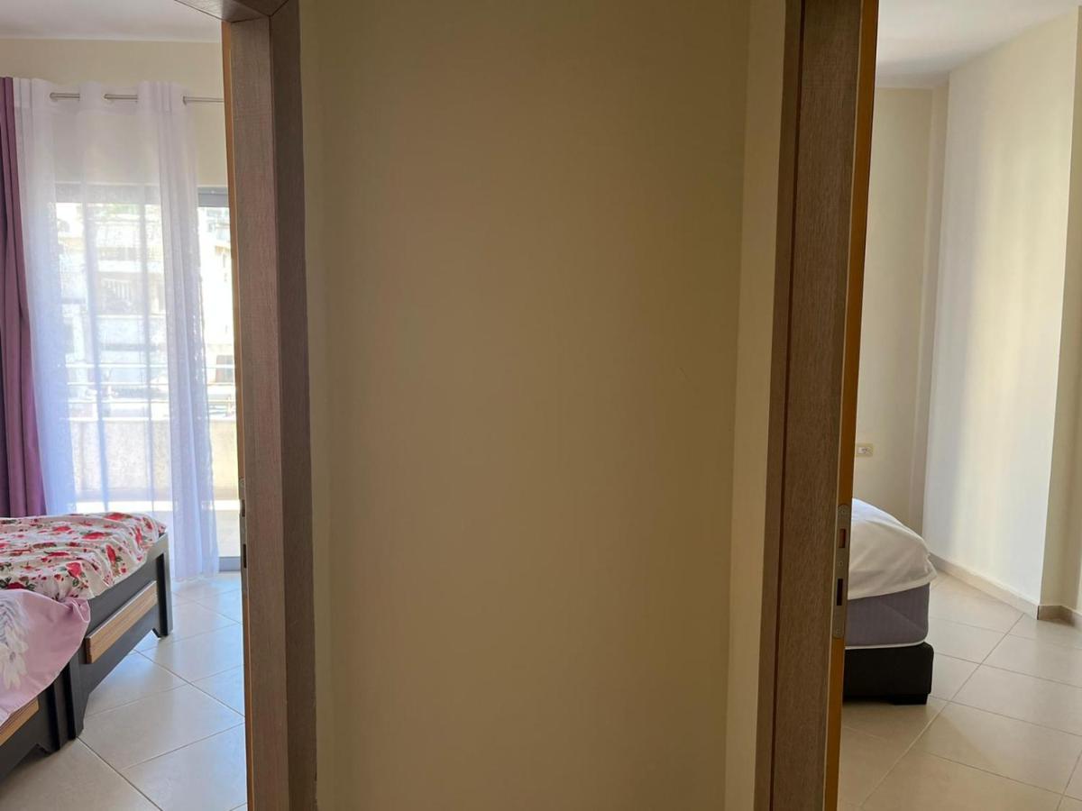 Saranda City Center & Beach Apartament 2 Bed Room Extérieur photo