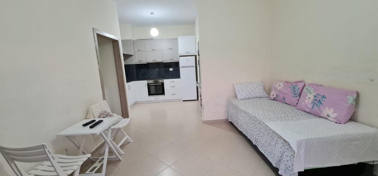 Saranda City Center & Beach Apartament 2 Bed Room Extérieur photo